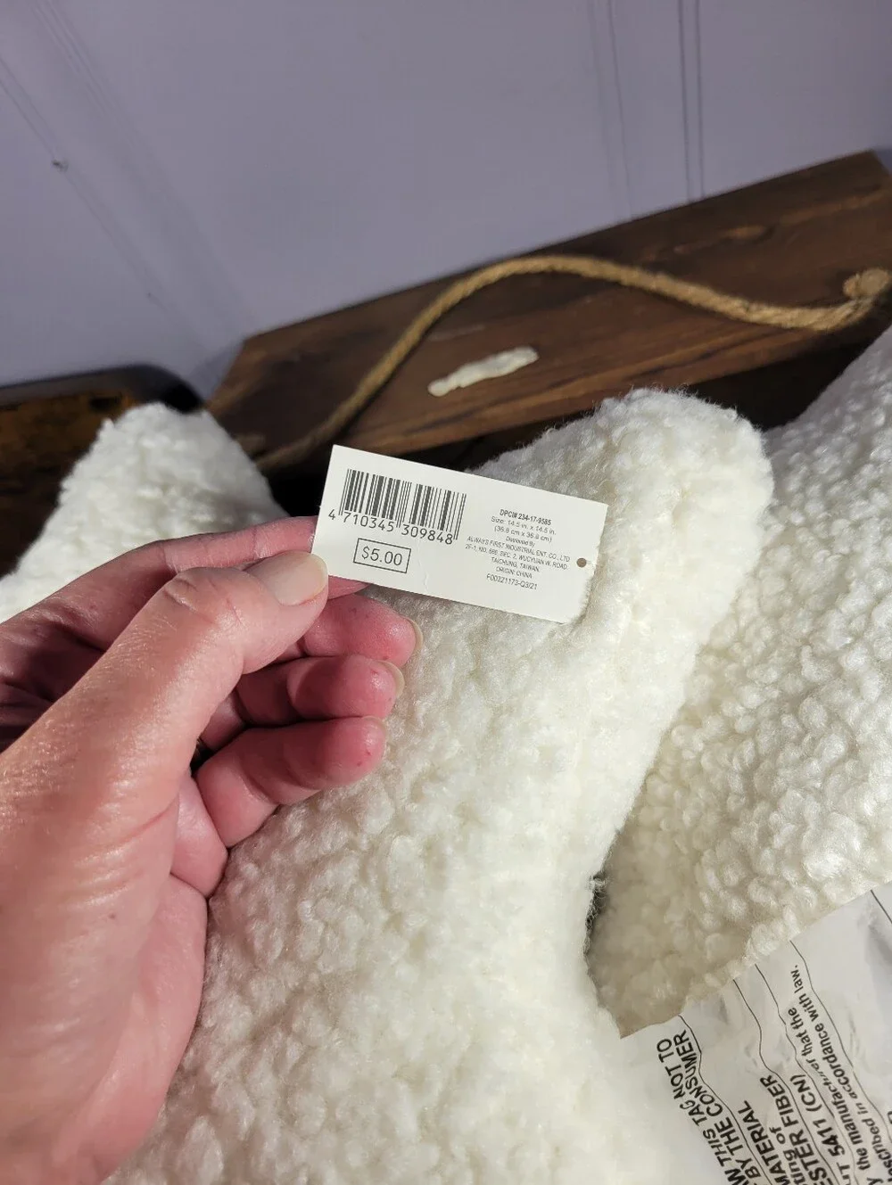 Plush Star-Shaped Throw Pillow - White Sherpa lot of 2 faux fur